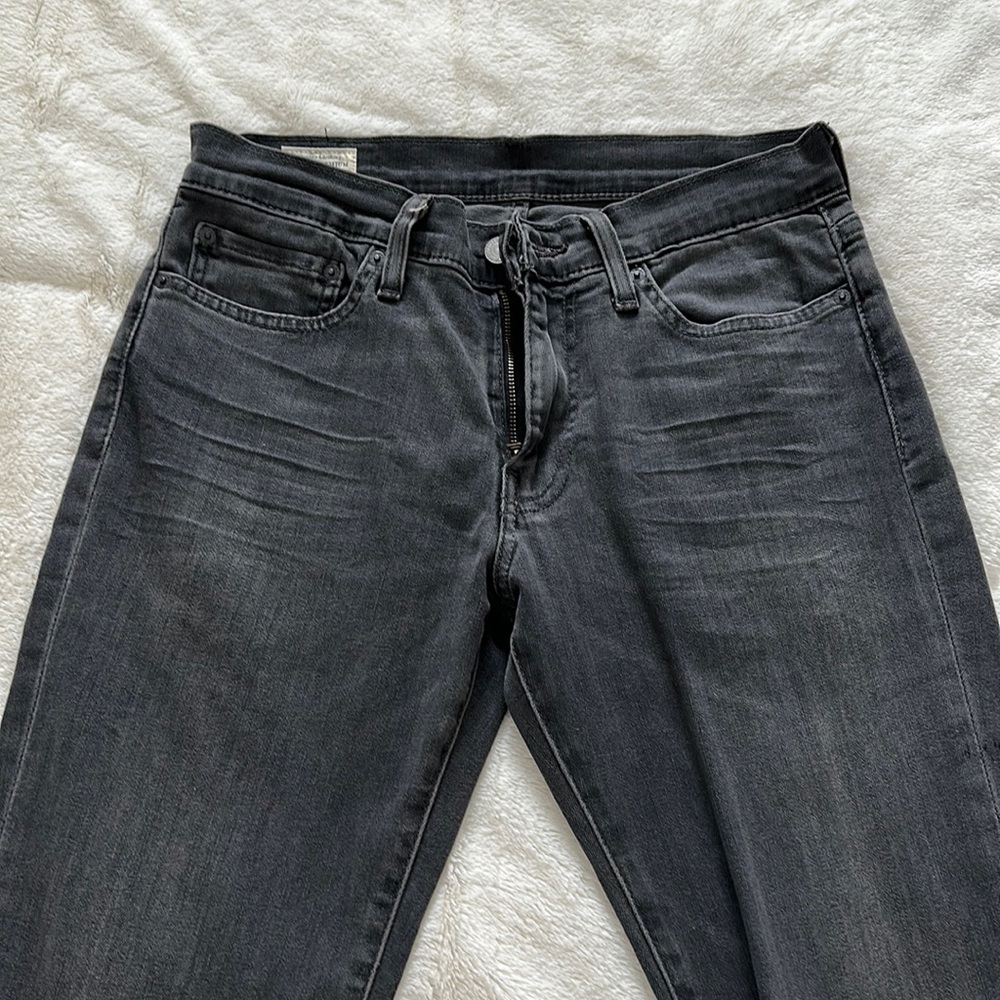 Men’s Levi slim fit Levi jeans